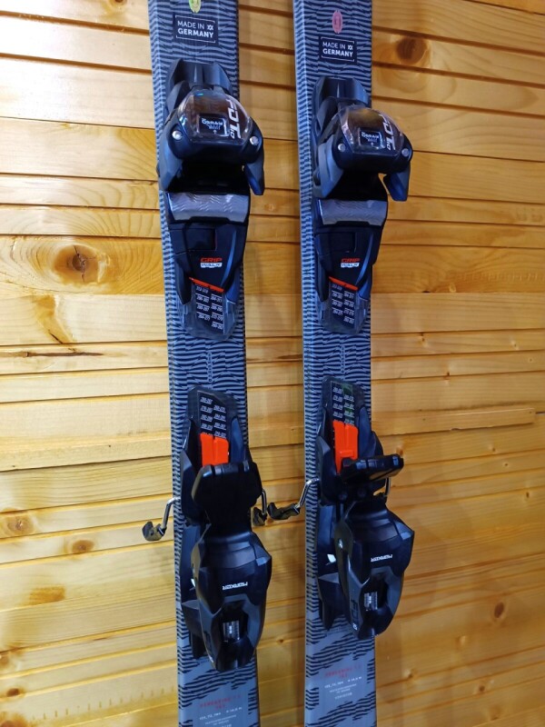 LYŽE VOLKL PEREGRINE 7.2 ANTHRAZIT 165CM --MODEL 2025--